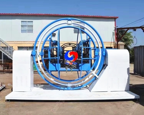 Deluxe human gyroscope ride