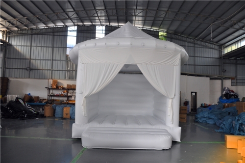 Ready to ship commercial white inflatable bounce house bouncy castle for wedding