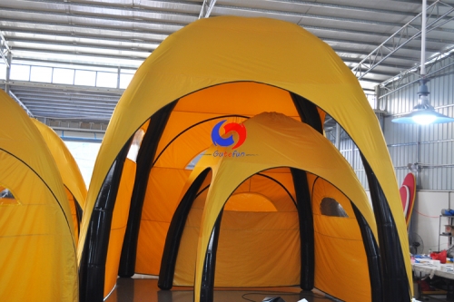 Superior quality Customized 20ft outdoor commercial sports rest room house PVC Inflatable Airtight Camping Tent
