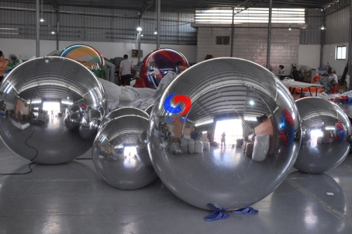 1.0m Dia.ceiling hanging metallic Metallic Inflatable Spheres inflatable giant silver mirror ball for christmas decoration