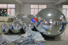 D-ring hangning points 2 m, 1,5 m, 1m, 0,6m metallic mirror inflatable balloons giant inflatable silver balls manufacturers