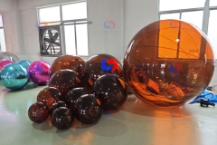 Custom big shiny clear brown bubble balloons/giant spheres/mirror balls for events decorator artist rental occasions