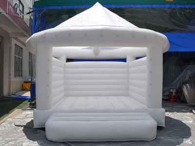 Commercial white inflatable bounce house to United States